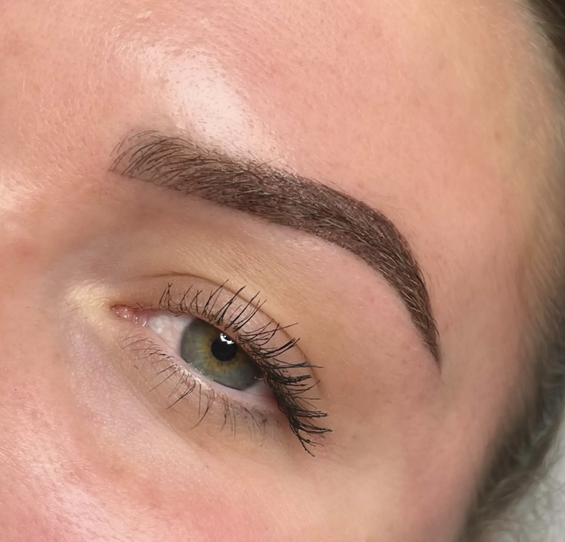 ombre eyebrow tattoo